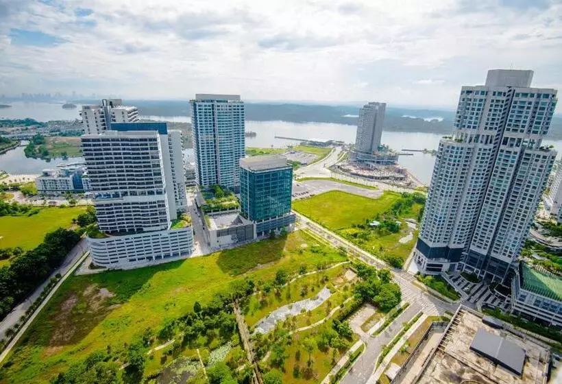 Stay @ Almas Puteri Harbour