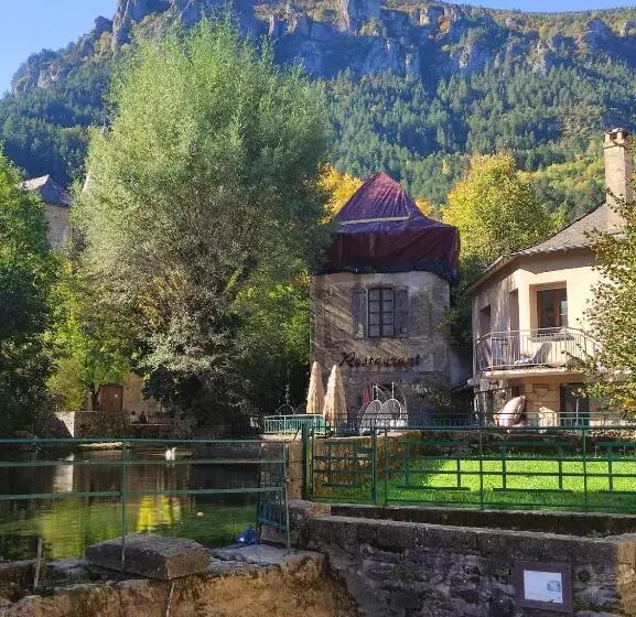 Appartement De 100m² Avec Parking