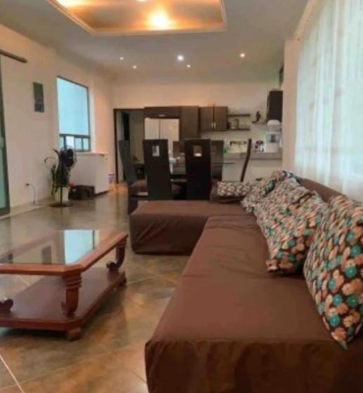 Casa Vacacional Para Familias En Villavicencio