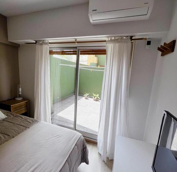 Departamento Temporal Catedral Con Cochera A 100 Metros Para Autos Chicos   Medianos