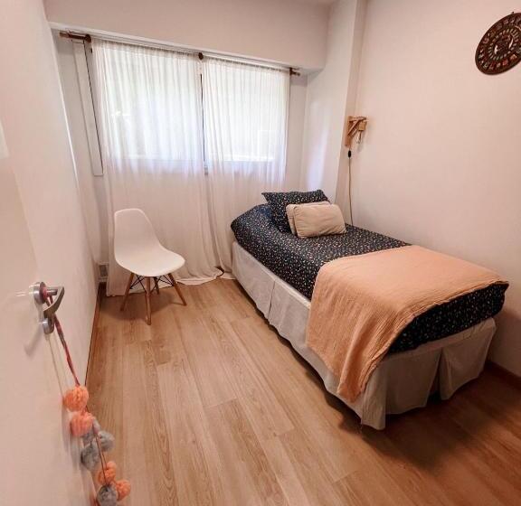 Departamento Temporal Catedral Con Cochera A 100 Metros Para Autos Chicos   Medianos