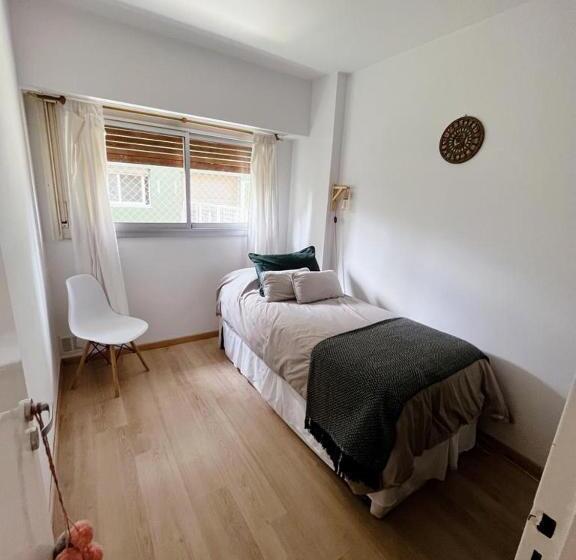 Departamento Temporal Catedral Con Cochera A 100 Metros Para Autos Chicos   Medianos