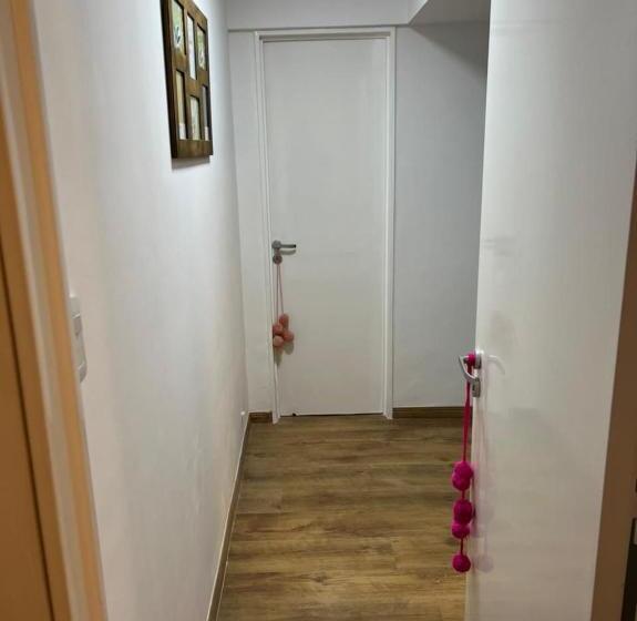 Departamento Temporal Catedral Con Cochera A 100 Metros Para Autos Chicos   Medianos