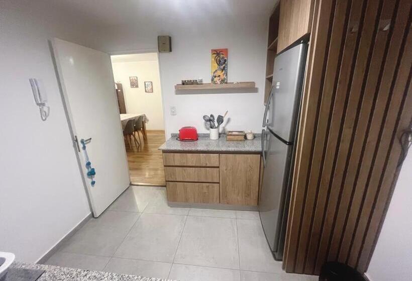 Departamento Temporal Catedral Con Cochera A 100 Metros Para Autos Chicos   Medianos