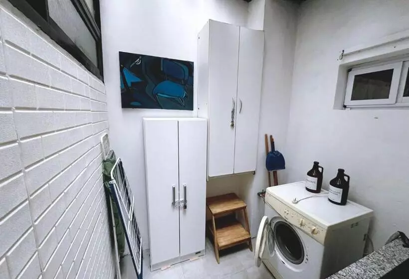 Departamento Temporal Catedral Con Cochera A 100 Metros Para Autos Chicos   Medianos