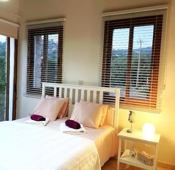 Gaia Residence, Peristerona, Polis Chrysochous