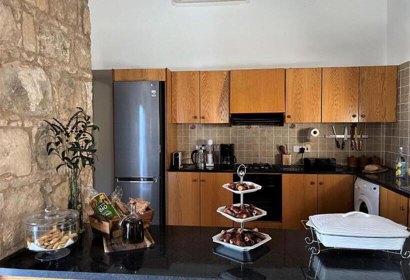 Gaia Residence, Peristerona, Polis Chrysochous