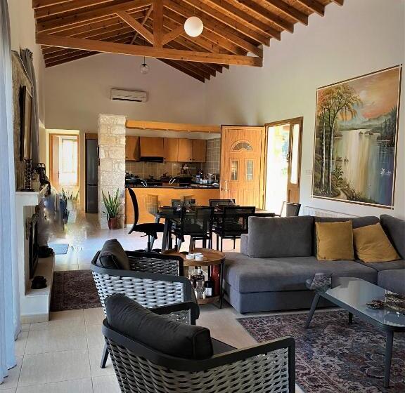 Gaia Residence, Peristerona, Polis Chrysochous