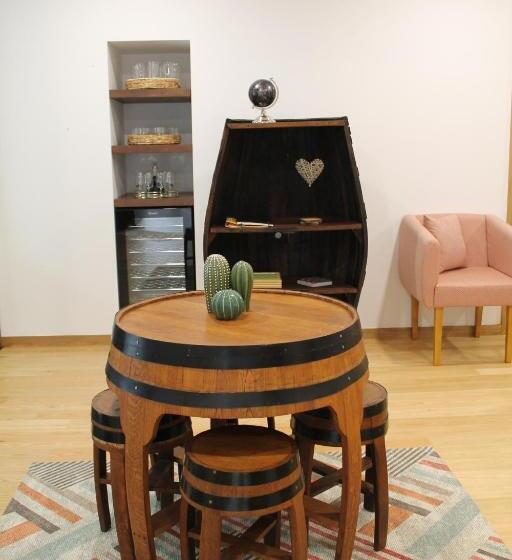 Helena S Family House