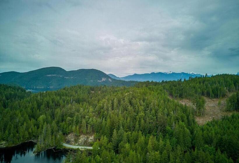 North Lake Waterfront Home