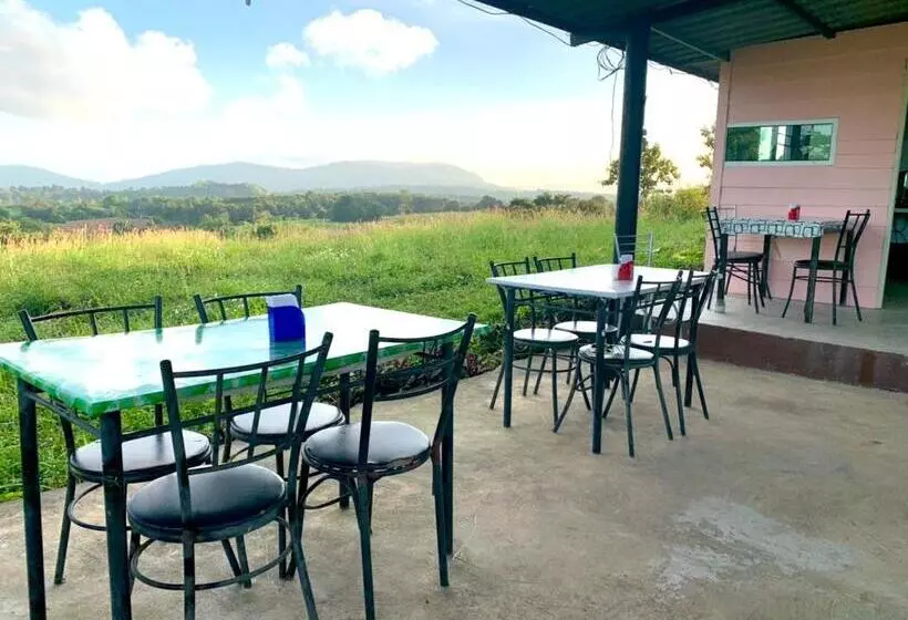 ペンション บ้านวนัชชา รีสอร์ท