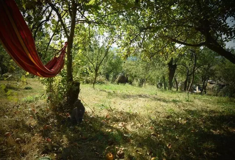 Majatalo Casa Smeilor Horezu