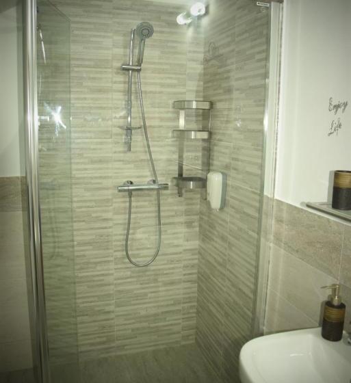 پانسیون Casa Smeilor Horezu