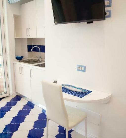 פנסיון Marilisa Holidays