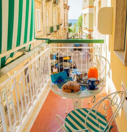 פנסיון Marilisa Holidays