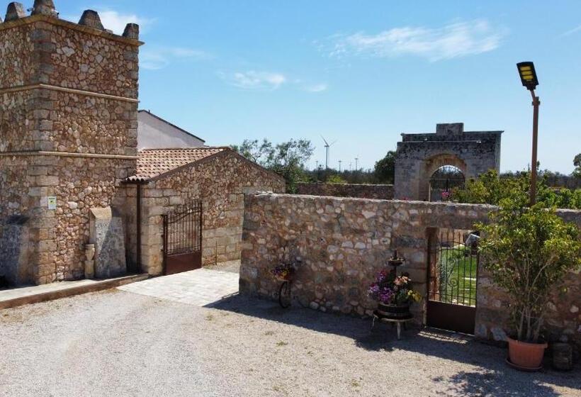 Пансион Masseria Santu Lasi