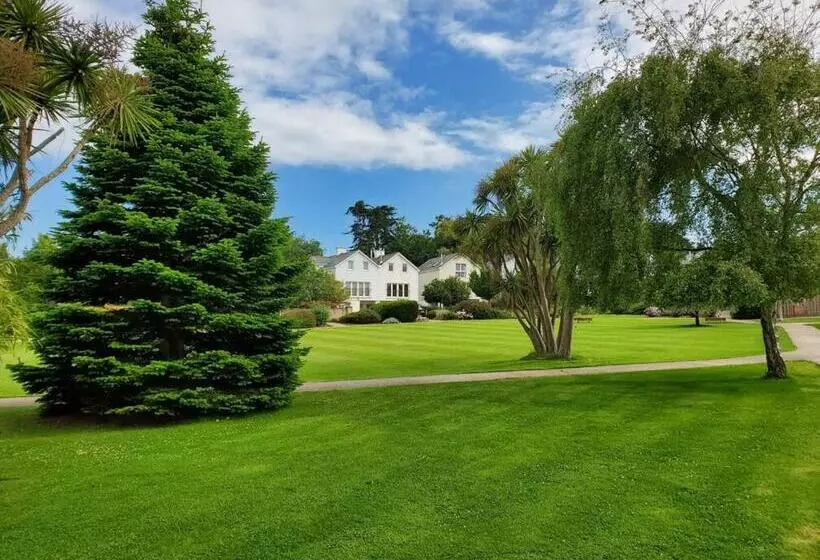 Lomakeskus West Bay Cottages Yarmouth Isle Of Wight
