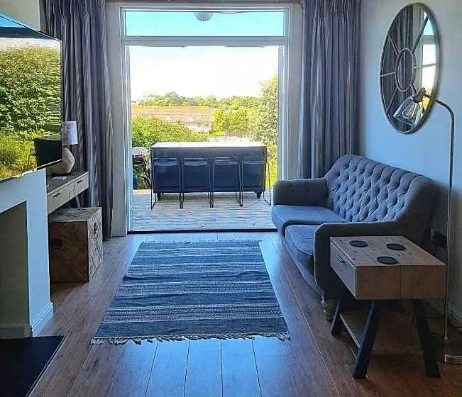 Lomakeskus West Bay Cottages Yarmouth Isle Of Wight