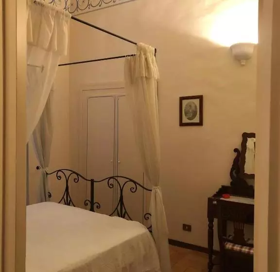 Tuscia Castle Apartments