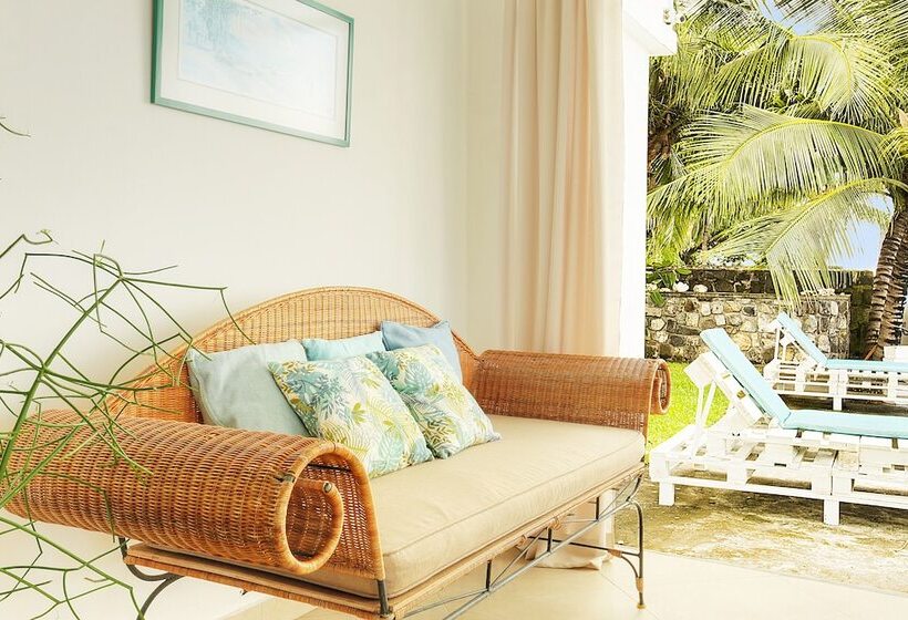 تختخواب و صبحانه Auberge Seafever