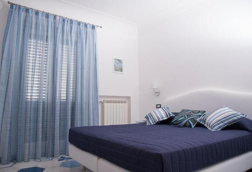 تختخواب و صبحانه La Gemma Di Ravello