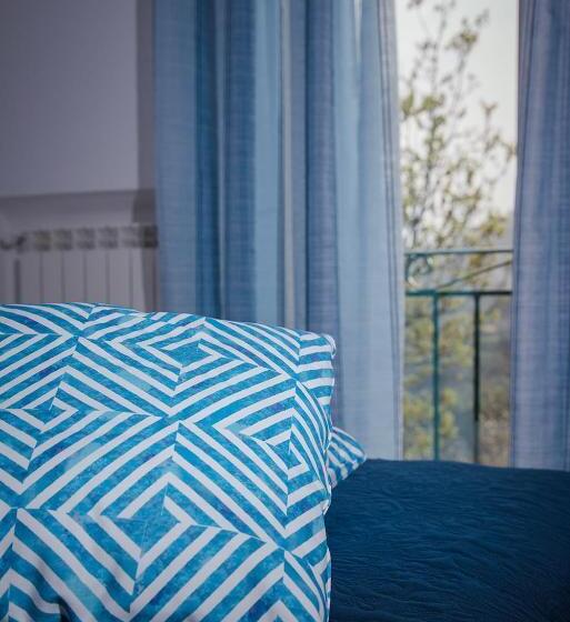 تختخواب و صبحانه La Gemma Di Ravello