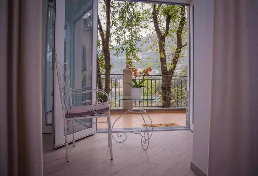 Aamiaismajoitus (B&B) La Gemma Di Ravello