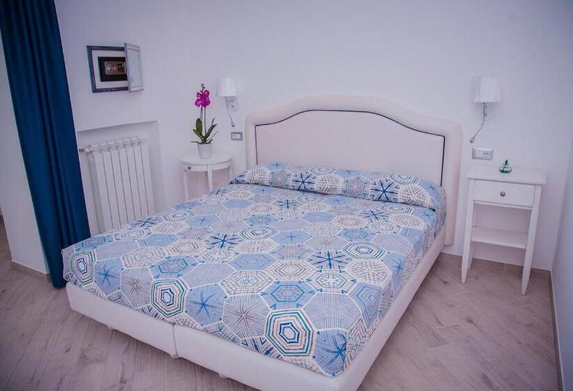 تختخواب و صبحانه La Gemma Di Ravello