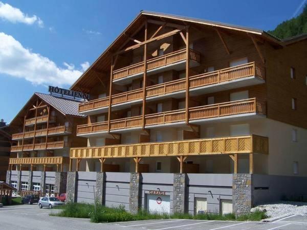 Les Terrasses De Labrau  Les Chalets Du Verdon