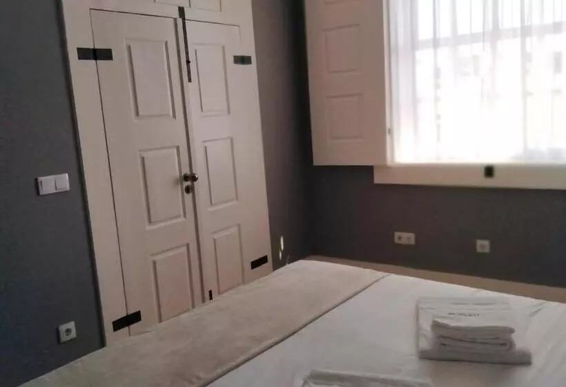 ペンション Alm Santa Luzia