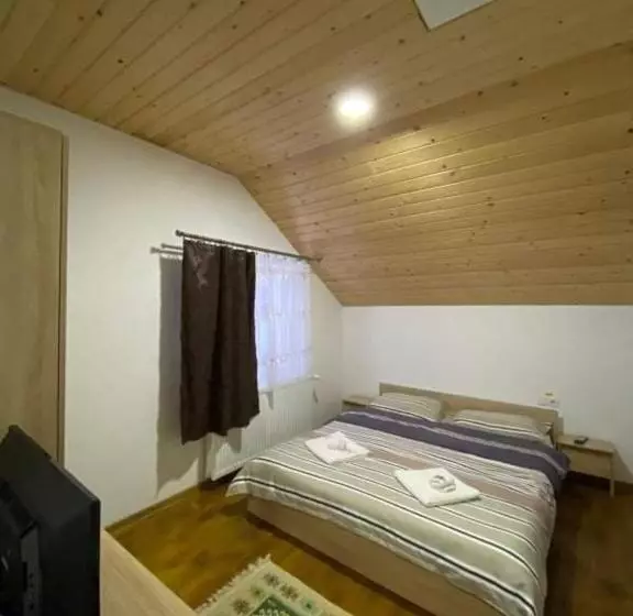 ペンション Casa Arabela