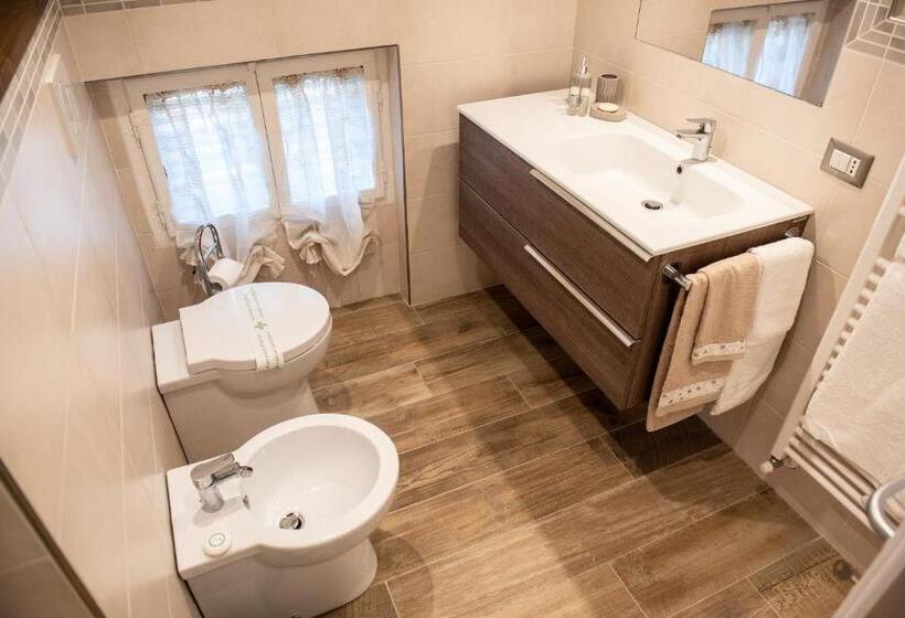 פנסיון La Rosa Di Francesco Inn