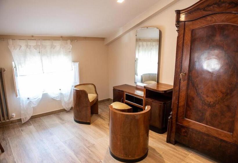 פנסיון La Rosa Di Francesco Inn