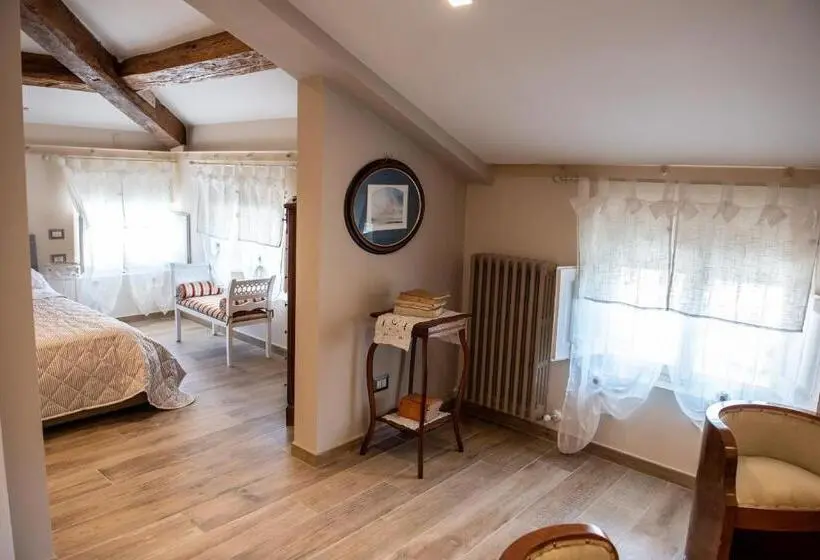 ペンション La Rosa Di Francesco Inn
