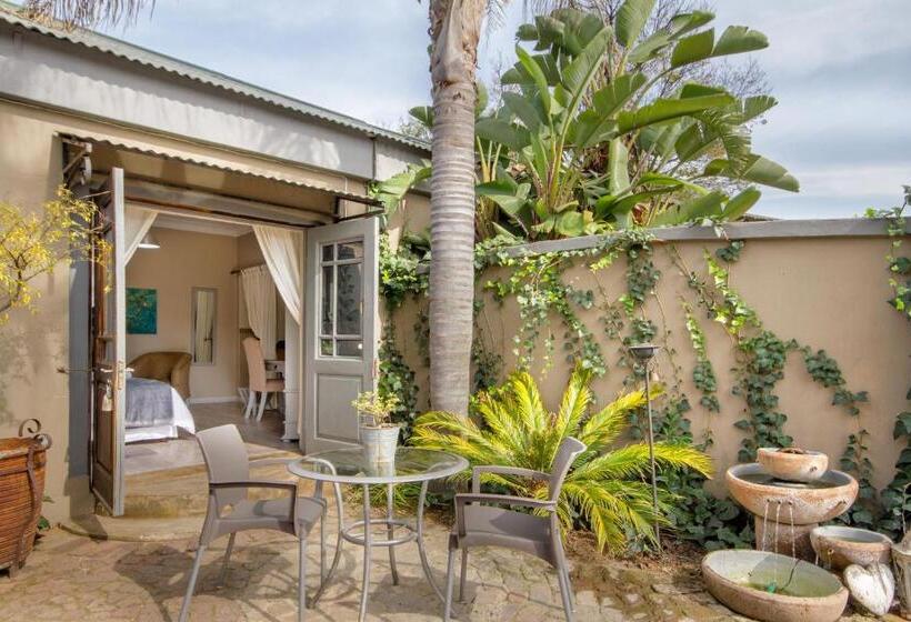 ペンション Studio Gray