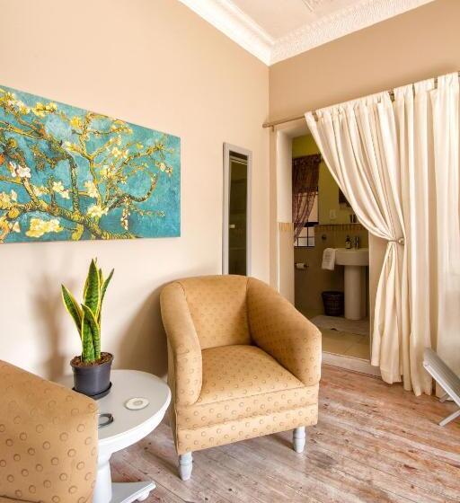 ペンション Studio Gray