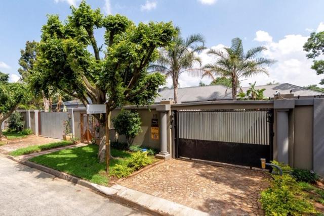 ペンション Studio Gray