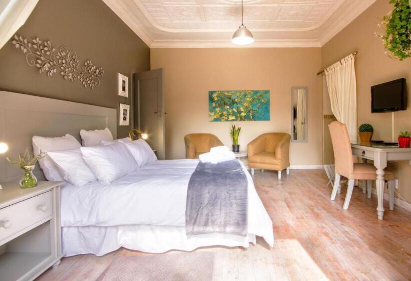 ペンション Studio Gray