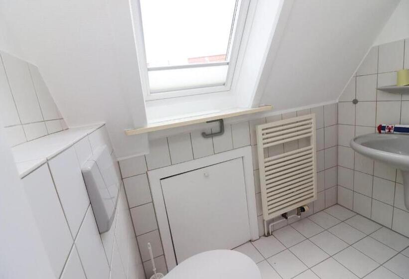 Sophie & Johann Ao19 Vorne