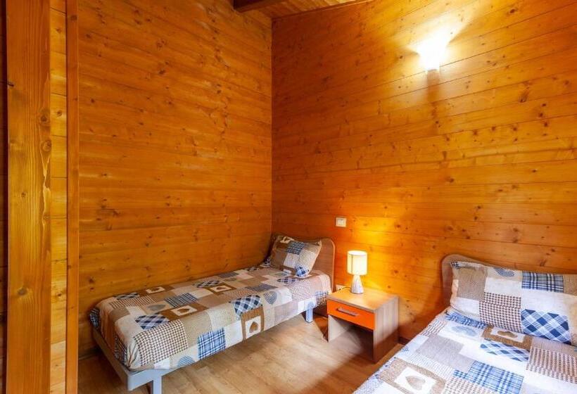 Villaggio Anemone   Chalet Castagno