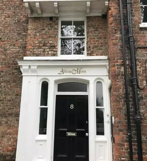 Abbotts Mews Apartment York City Centre