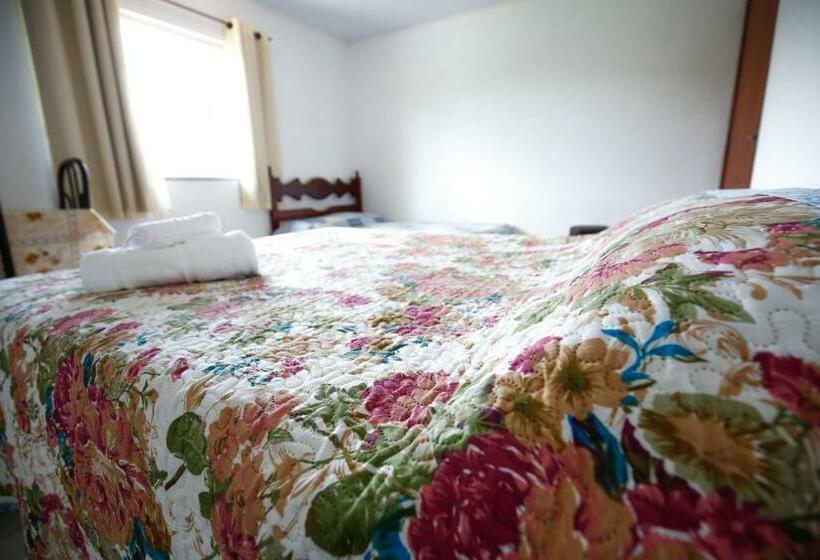 Albergue Pousada Bela Vista