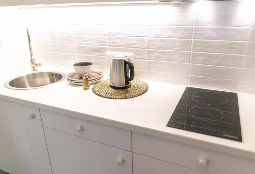 تختخواب و صبحانه Mai Ram Yoga House