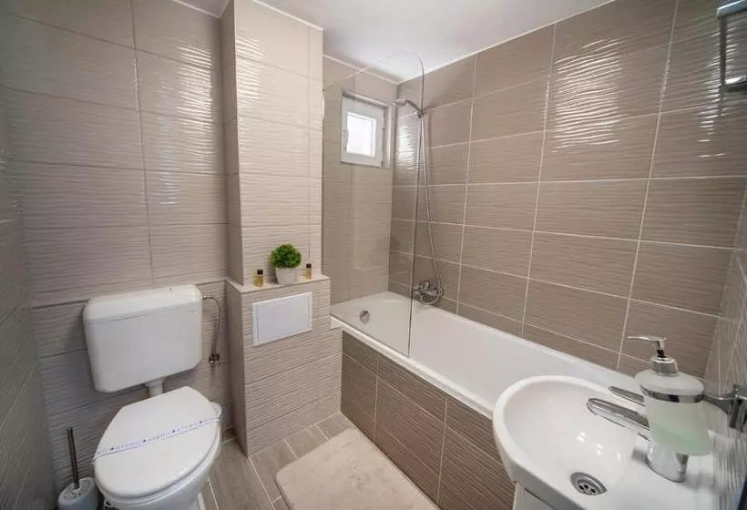 Centroom Pécs Apartman