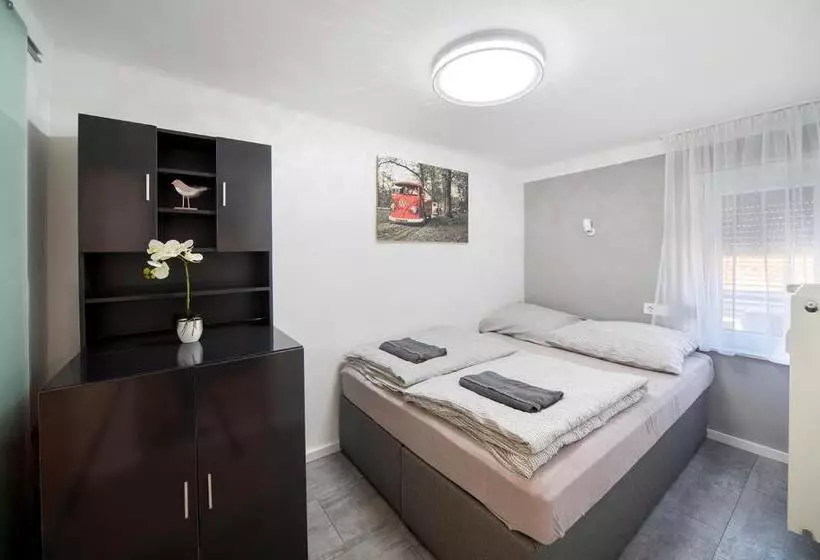 Centroom Pécs Apartman