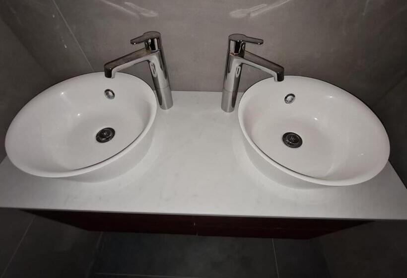 Garda Family & Solarium