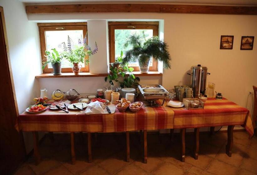 بنسيون Chata Pod Sedlom čertovica