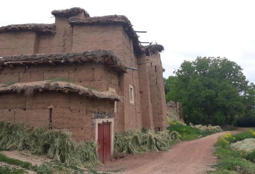 Pension (Hôtel basse catégorie) Dar Ait Bouguemez