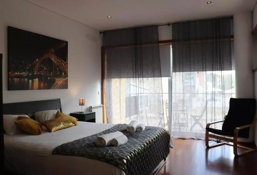 پانسیون Metro Heroismo Residence