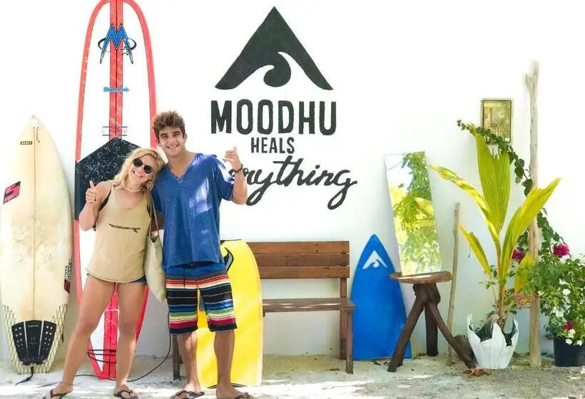 پانسیون Moodhu Surf House